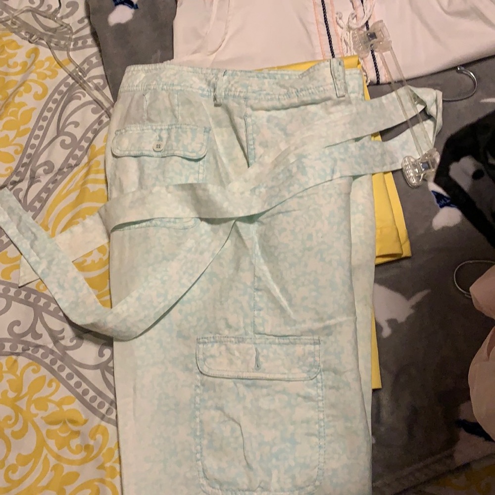 Liz Claiborne belted pocketed summer pants